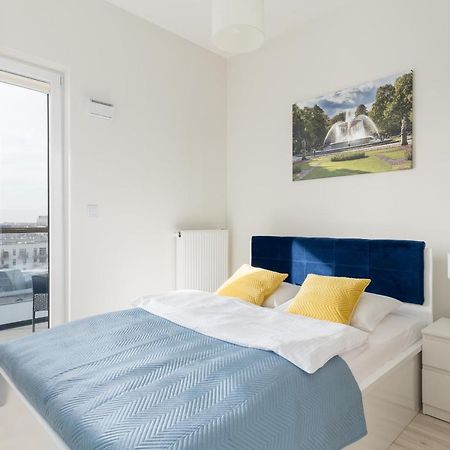 Wola Chic Blue Apartment Varšava Exteriér fotografie