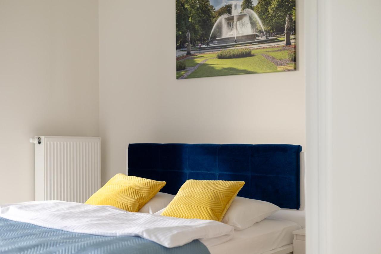 Wola Chic Blue Apartment Varšava Exteriér fotografie